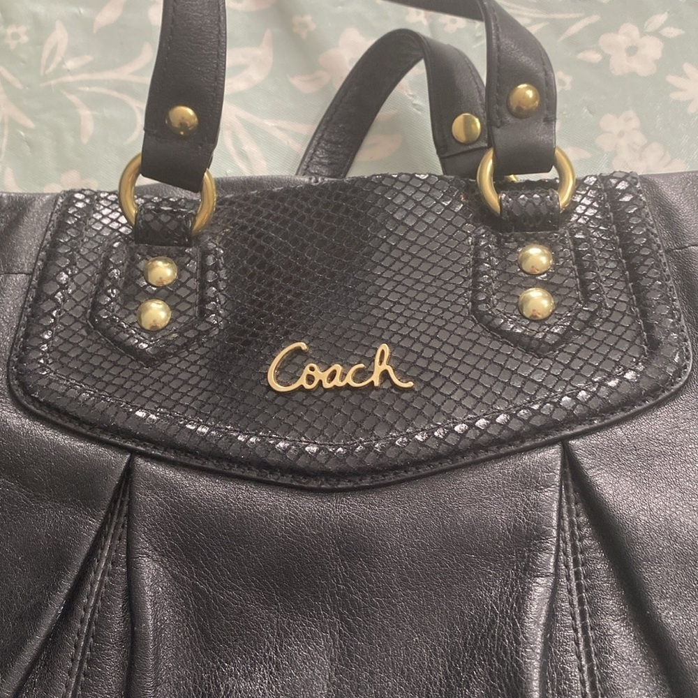 Authentic Coach Ashley Python. Excellent condition - Picture 8 of 13